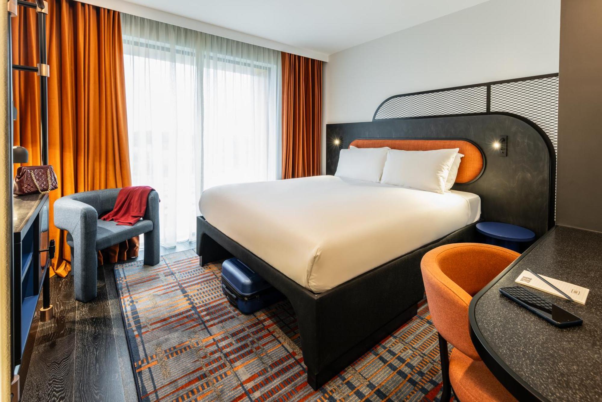 Tribe Manchester Airport By Accor Хейл Экстерьер фото